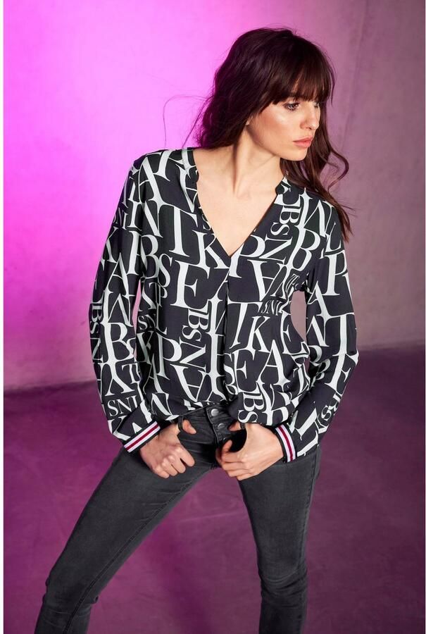 Aniston CASUAL Blouse zonder sluiting met letters gedessineerd - Foto 5