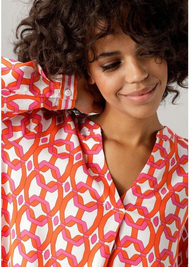 Aniston CASUAL Blouse zonder sluiting met opvallende grafische print - Foto 2