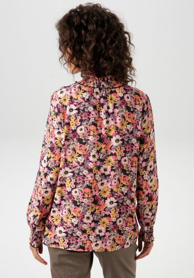 Aniston CASUAL Blouse zonder sluiting met romantische kleurrijke bloemen bedrukt - Foto 4