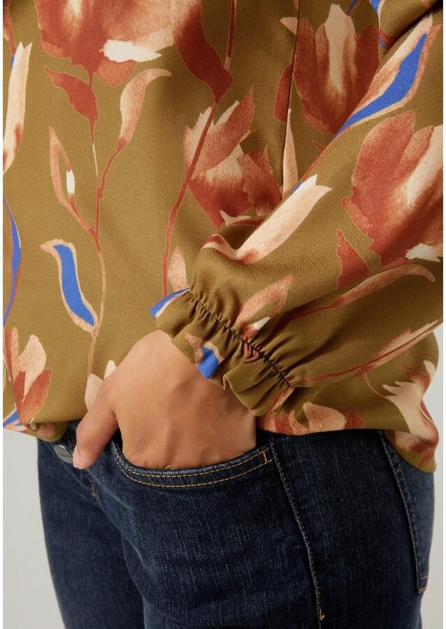 Aniston CASUAL Blouse zonder sluiting met schilderachtig bloesemprint elk stuk is uniek - Foto 3