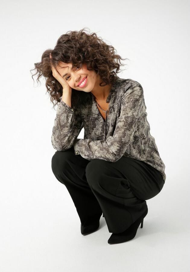 Aniston CASUAL Blouse zonder sluiting met trendy slangenprint elk deel een unicum nieuwe collectie - Foto 6