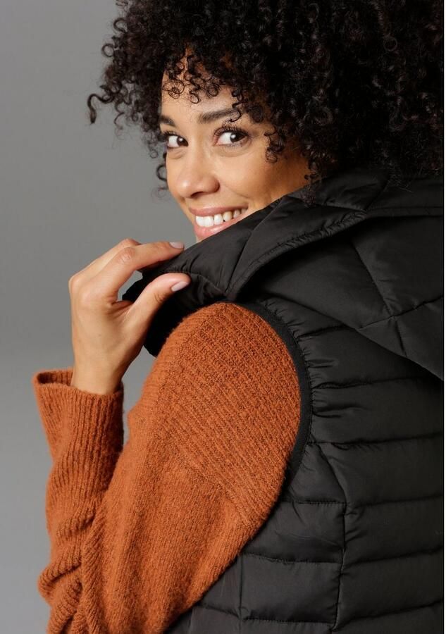 Aniston CASUAL Bodywarmer met verstelbare capuchon