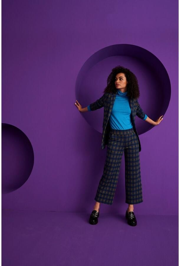 Aniston CASUAL Colshirt in zwart met bonte print of 4 trendy effen kleuren - Foto 3