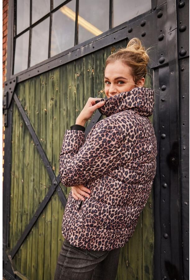 Aniston CASUAL Gewatteerde jas in trendy leoprint nieuwe collectie - Foto 7