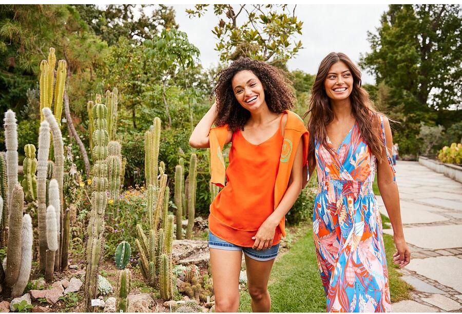 Aniston CASUAL Jeansshort met lichte slijteffecten - Foto 13