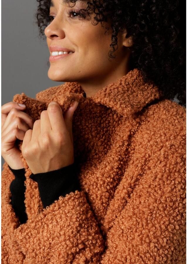 Aniston CASUAL Korte jas in pluche-look