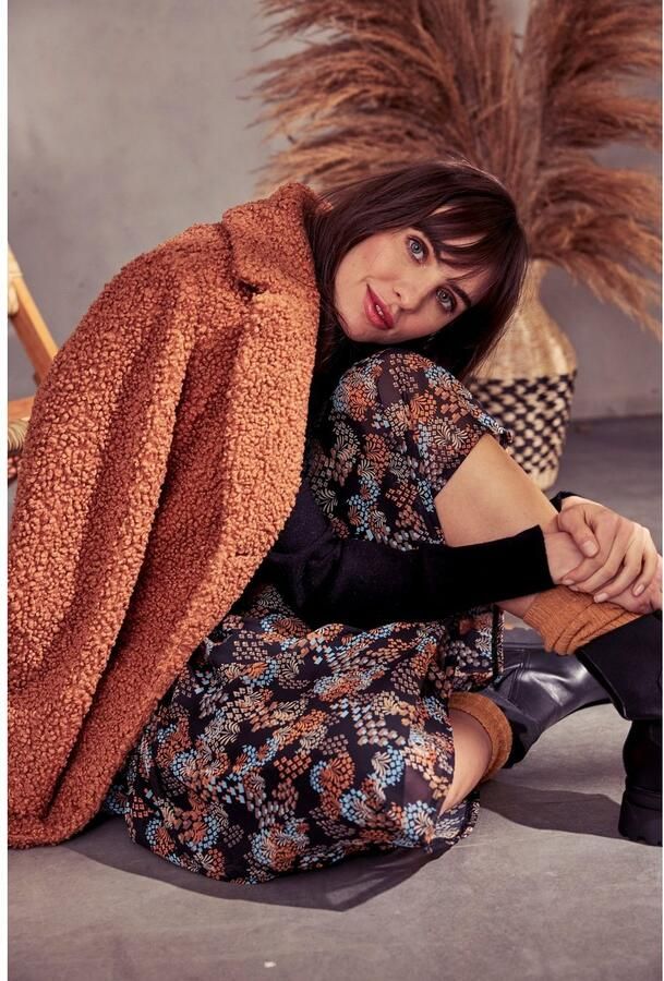 Aniston CASUAL Korte jas in pluche-look - Foto 8