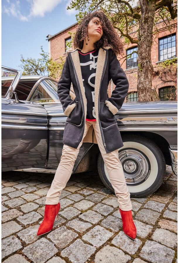 Aniston CASUAL Korte jas met een capuchon - Foto 5