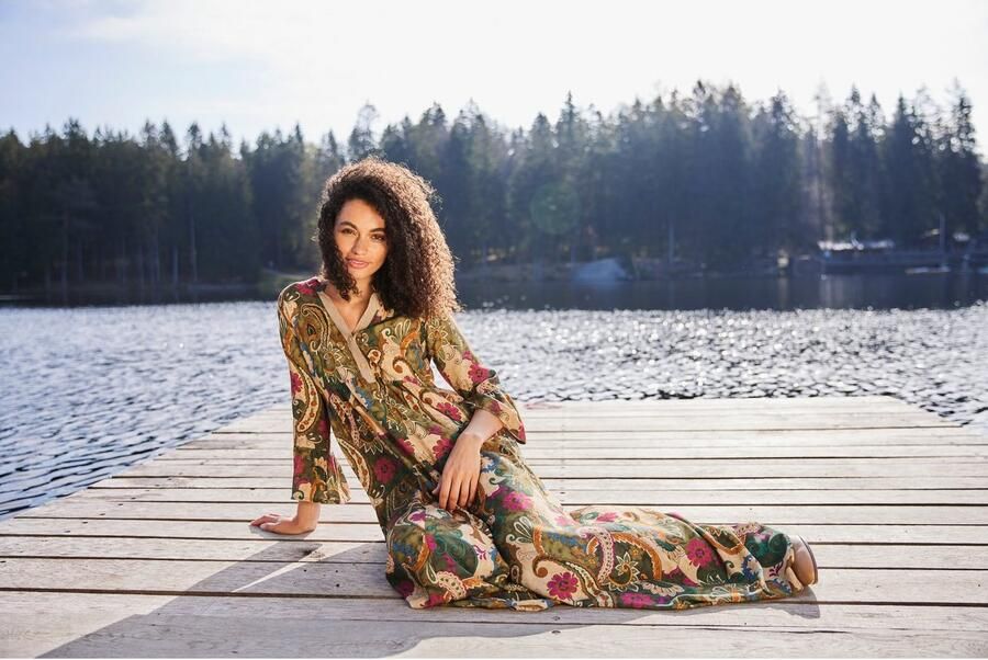 Aniston CASUAL Maxi-jurk met kleurrijke bloemen- en paisley-print - Foto 4