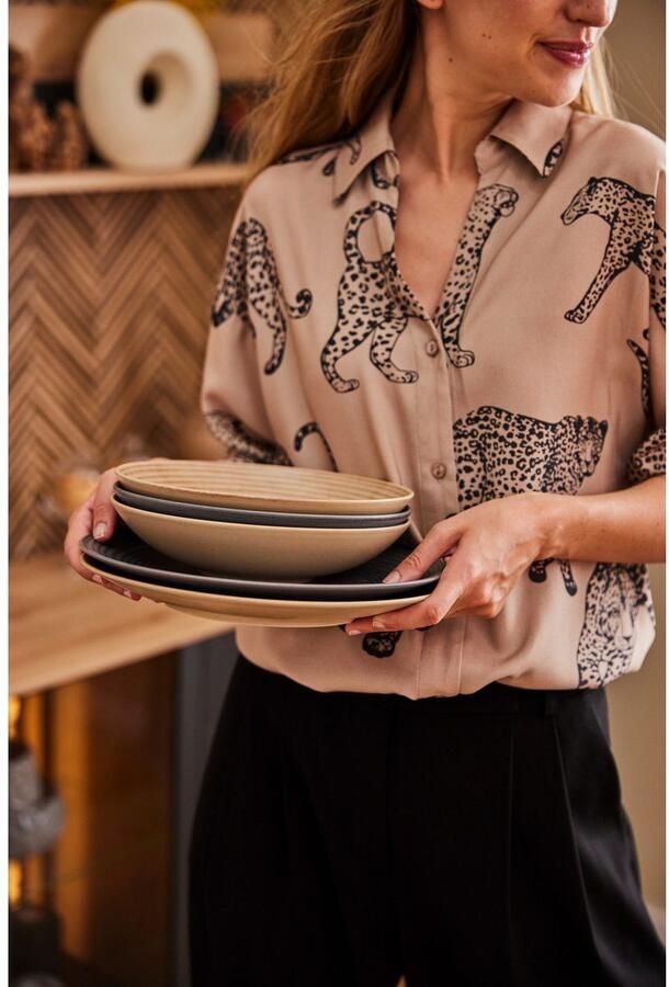 Aniston CASUAL Overhemdblouse bedrukt met luipaarden elk stuk is uniek nieuwe collectie - Foto 9