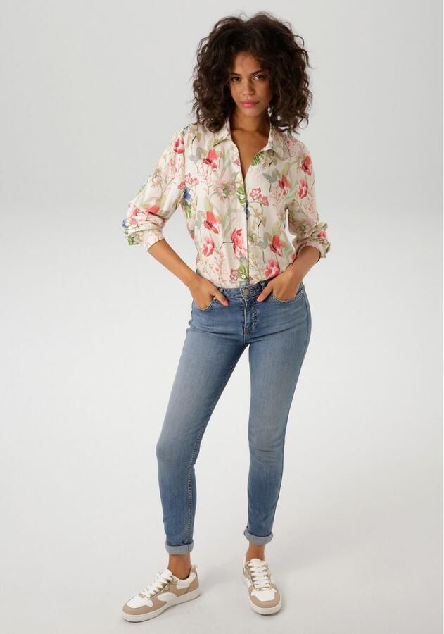 Aniston CASUAL Overhemdblouse met kleurharmonieuze kunstzinnige bloemenprint - Foto 3