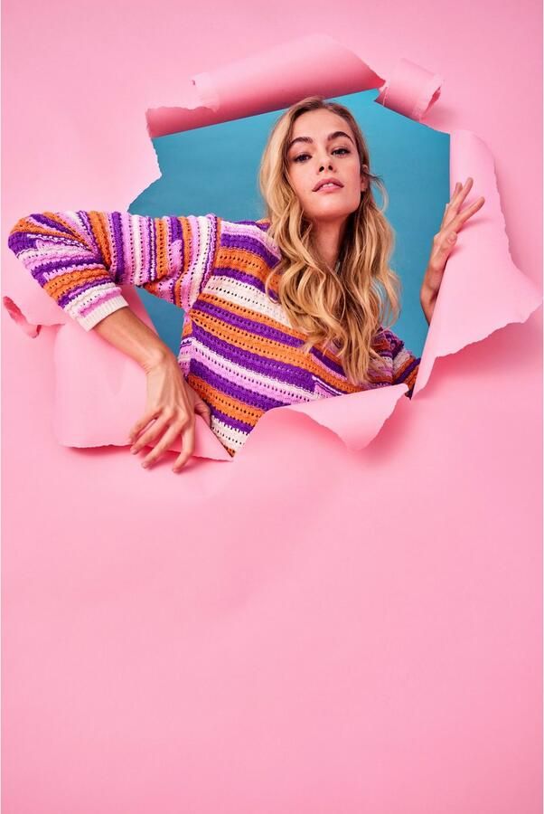 Aniston CASUAL Straight jeans met een trendy wassing op de licht gerafelde zoom - Foto 12