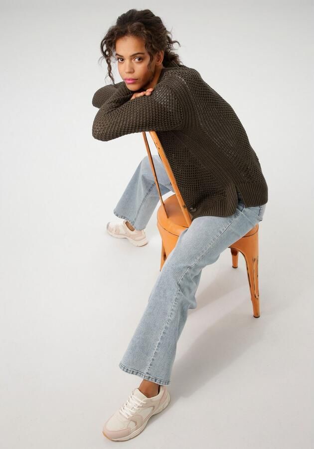 Aniston CASUAL Vest met trendy gaatjesbrei-patroon - Foto 6