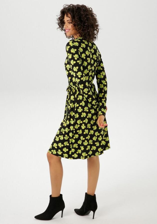 Aniston CASUAL Wikkeljurk met kunstzinnige bloemen bedrukt - Foto 4