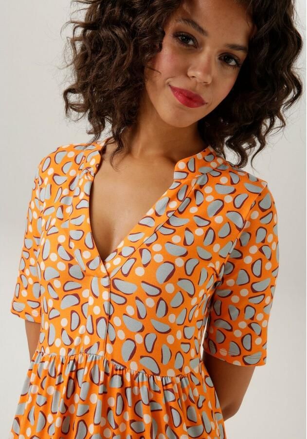 Aniston CASUAL Zomerjurk met extravagante grafische print