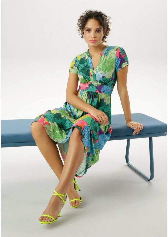 Aniston CASUAL Zomerjurk met grote grafische bloemenprint