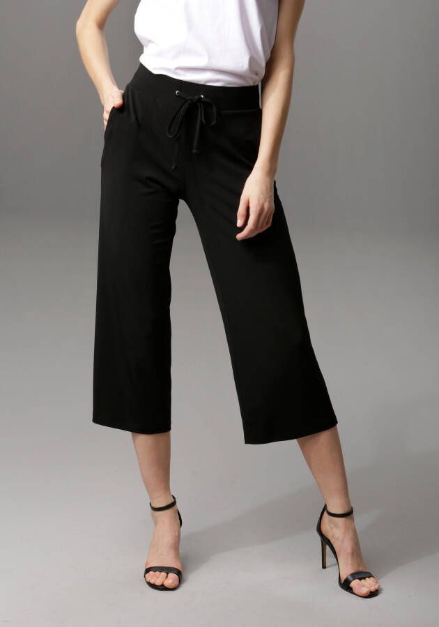Aniston CASUAL Culotte in unikleur of trendy gedessineerd