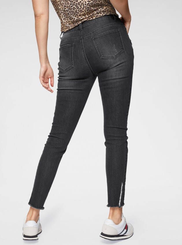 Aniston CASUAL Skinny fit jeans met vernietigde werking