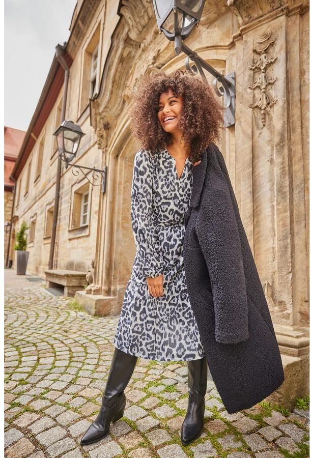 Aniston PLUS Gedessineerde jurk in mooie dierenprint nieuwe collectie - Foto 6