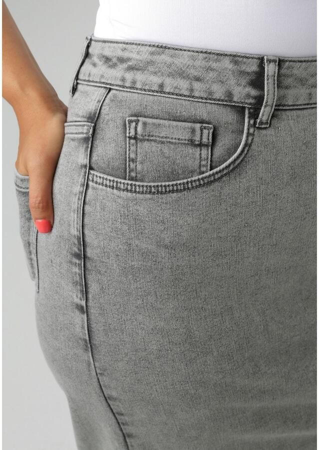 Aniston PLUS Jeans rok met splitje voor nieuwe collectie - Foto 2