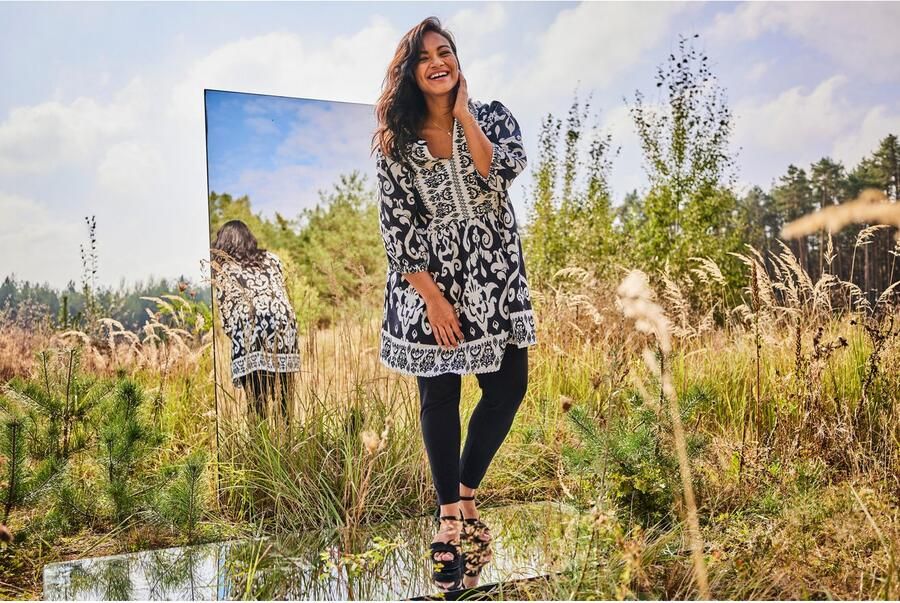 Aniston PLUS Tuniek met contrasterende ornamenten bedrukt - Foto 8