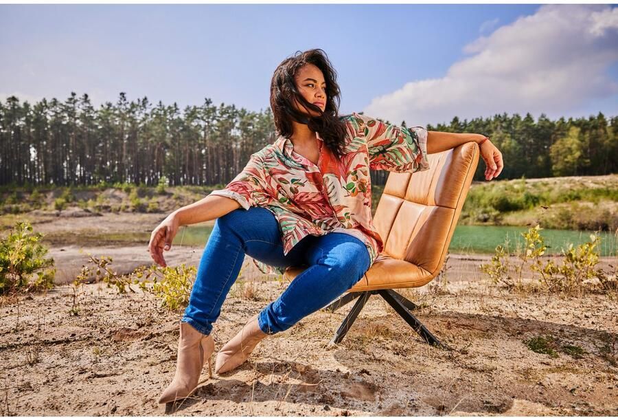 OTTO Aniston PLUS Overhemdblouse met grootvlak kleurharmonieuze bladeren