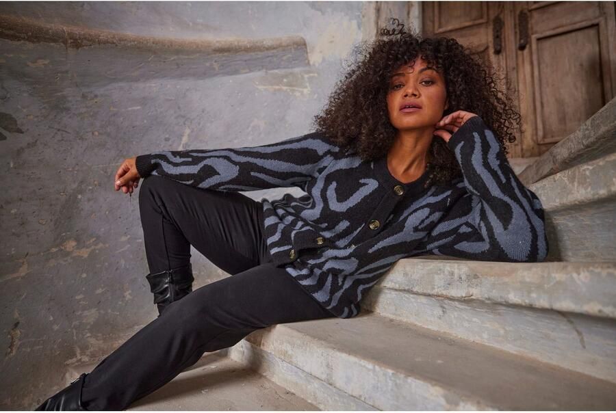 Aniston PLUS Sweatbroek met ton-sur-ton glitterstrepen nieuwe collectie - Foto 7