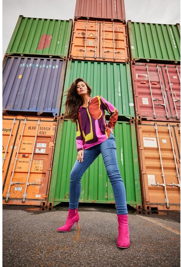 Aniston SELECTED Blouse zonder sluiting met licht glanzend fluwelen band aan de halslijn - Foto 7