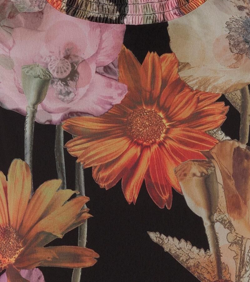 Aniston SELECTED Chiffon blouse met een romantische bloemenprint