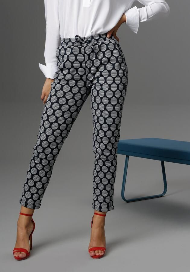 Aniston SELECTED Comfortbroek met gestreepte stippen - Foto 9