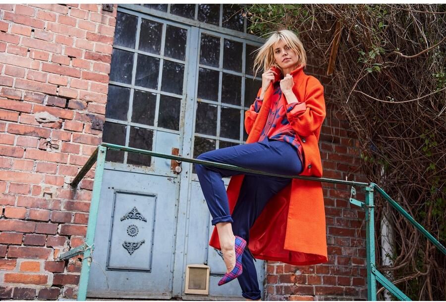 Aniston SELECTED Comfortbroek met grote opgestikte zakken - Foto 5