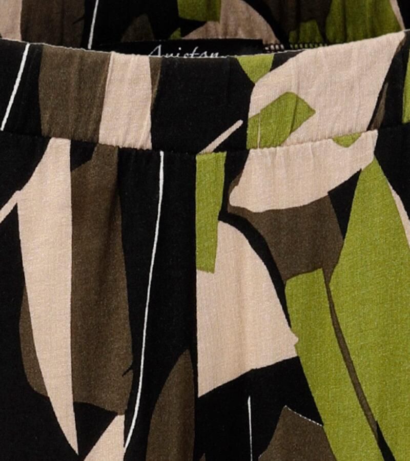 Aniston SELECTED Comfortbroek met trendy allover-print