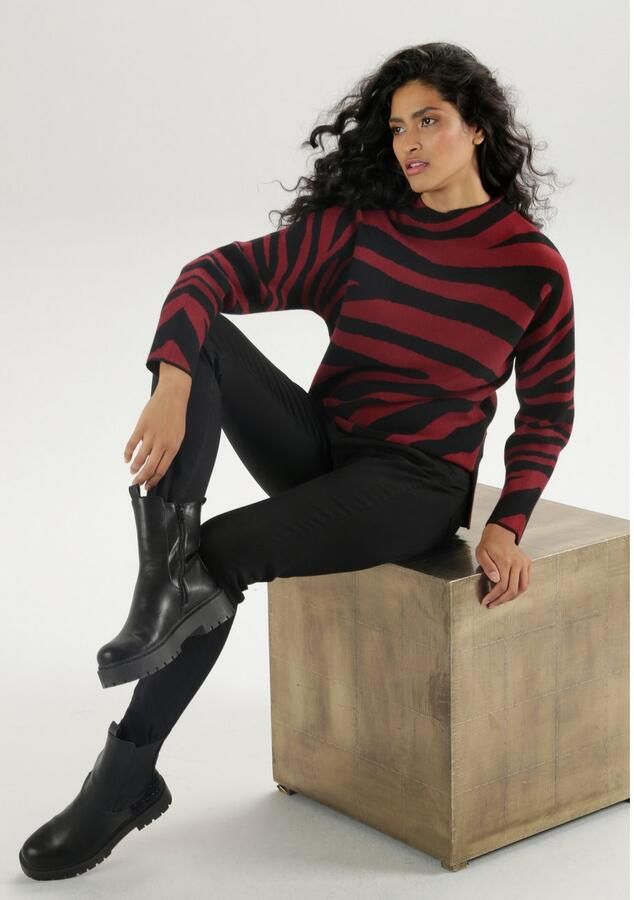 Aniston SELECTED Gebreide trui met dierenpatroon en hoge staande kraag - Foto 4