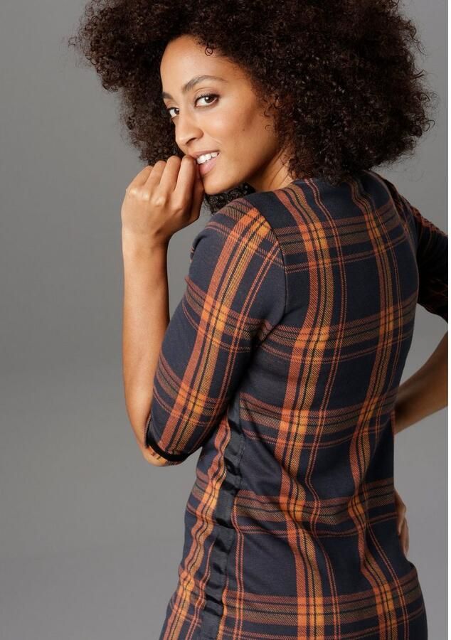 Aniston SELECTED Geruite jurk met galons