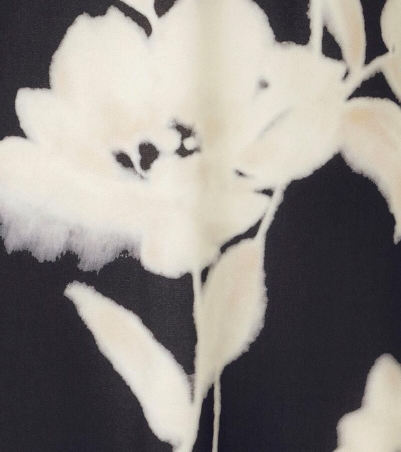 Aniston SELECTED Jerseyjurk bedrukt met grootvlak batikbloe en bloesems nieuwe collectie