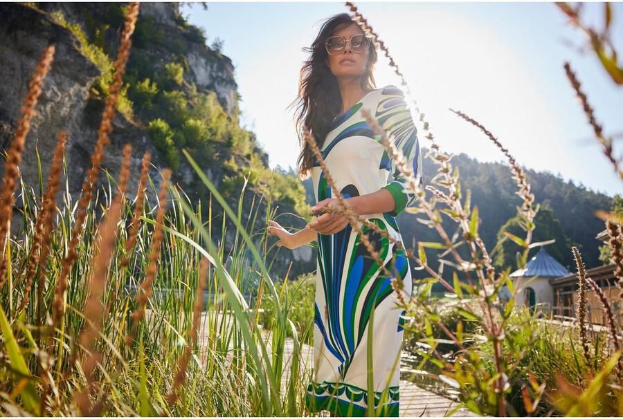 Aniston SELECTED Jerseyjurk met fantasierijke alloverprint - Foto 6