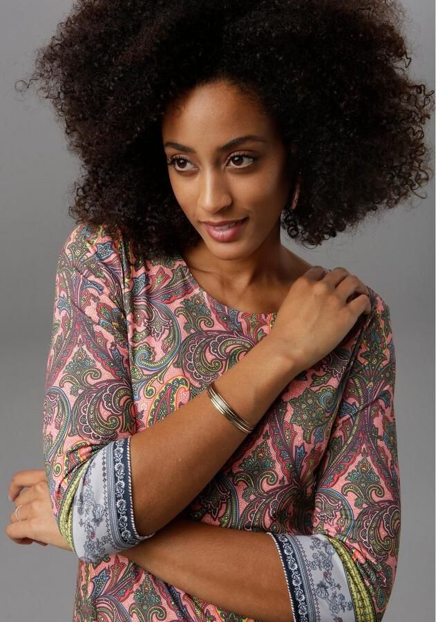 Aniston SELECTED Jerseyjurk met kleurrijk motief - Foto 2