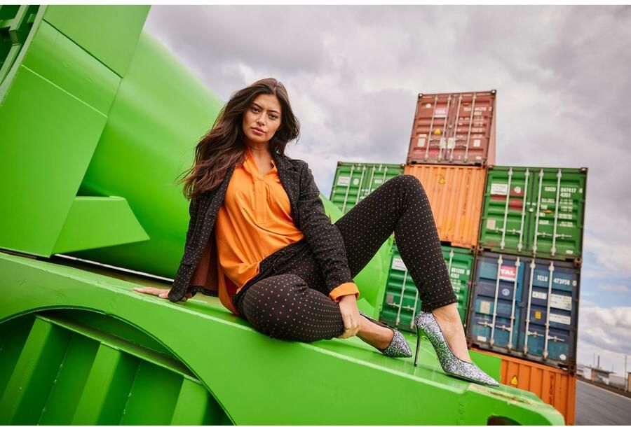 Aniston SELECTED Korte blazer met kleine vierkantjes - Foto 7