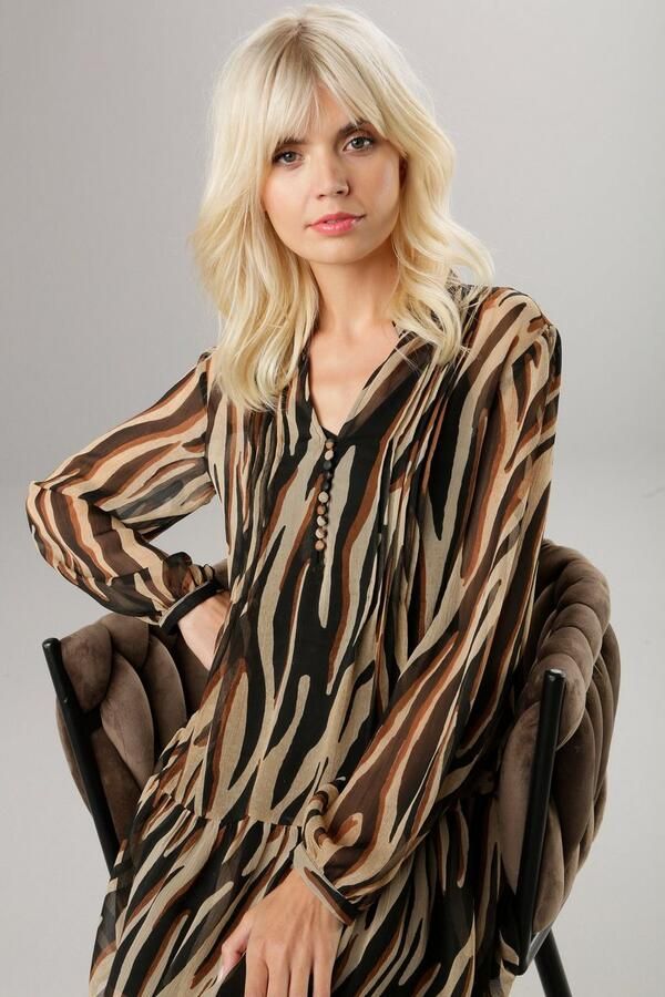 Aniston SELECTED Lange tuniek met stofbedekte knopen en bies - Foto 5