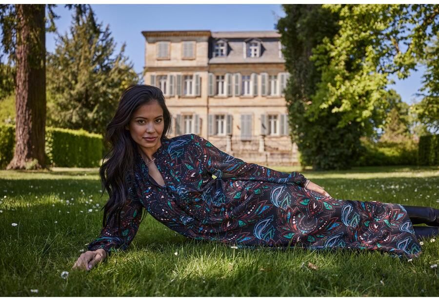 Aniston SELECTED Maxi-jurk met bewerkelijke en decoratieve plooiverwerking nieuwe collectie - Foto 6