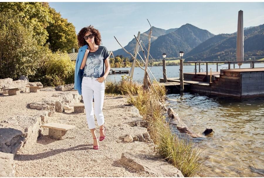 Aniston SELECTED Shirt met glanzende folieprint - Foto 6