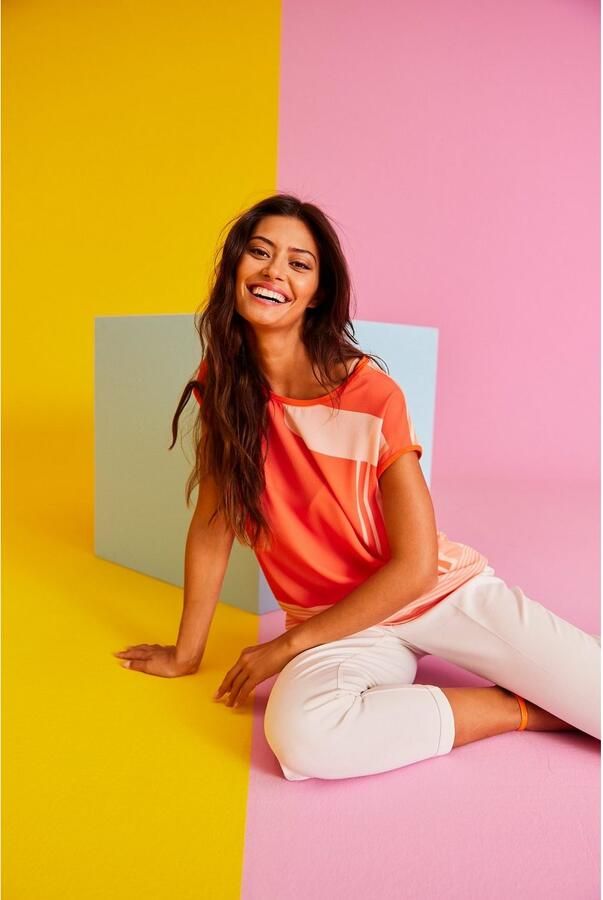 Aniston SELECTED Shirtblouse met gestreepte rug en overhangende schouders - Foto 7