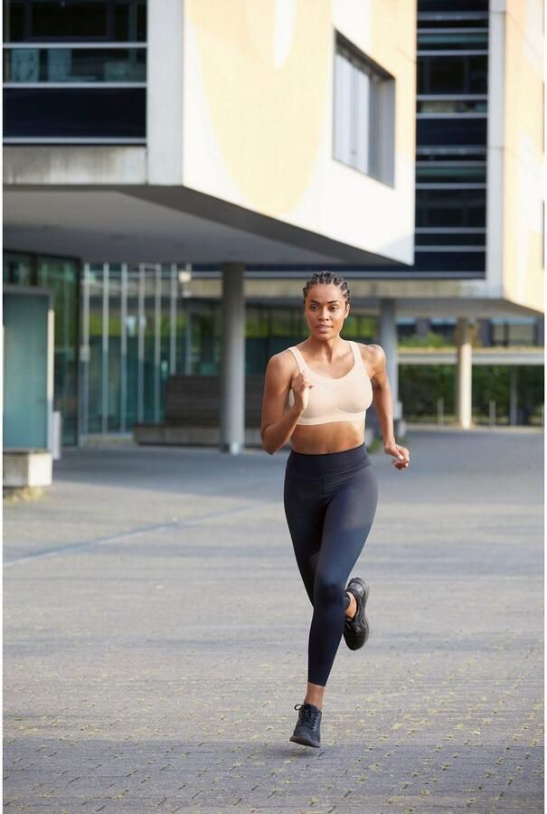 Anita Active Sport-bh Momentum zonder beugel elastisch naadloos zacht gevoerde comfortbandjes - Foto 6