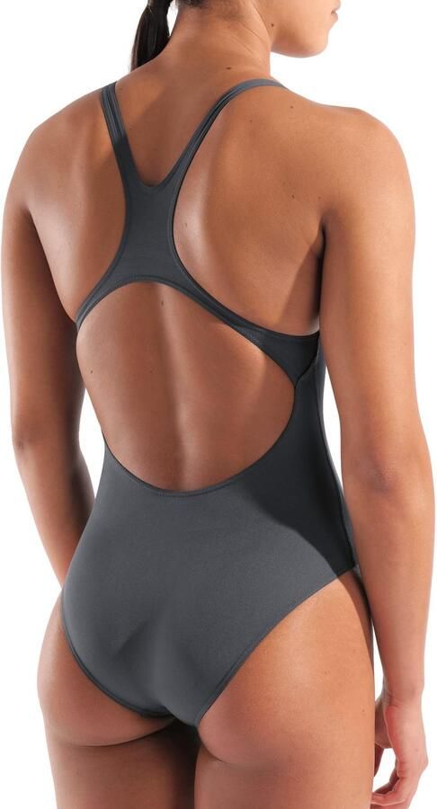 Arena Badpak WO 'S TEAM SWIMSUIT SWIM PRO SOLID (1 stuk)