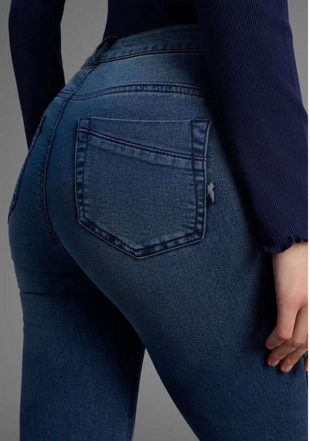 Arizona Bootcut jeans Ultra Stretch uitlopende pasvorm used-wassing hoge taille