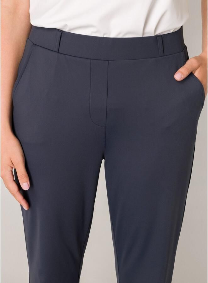 Base Level Stoffen broek Tori Zomerbroek met uitlopende pijpen en stretch - Foto 5