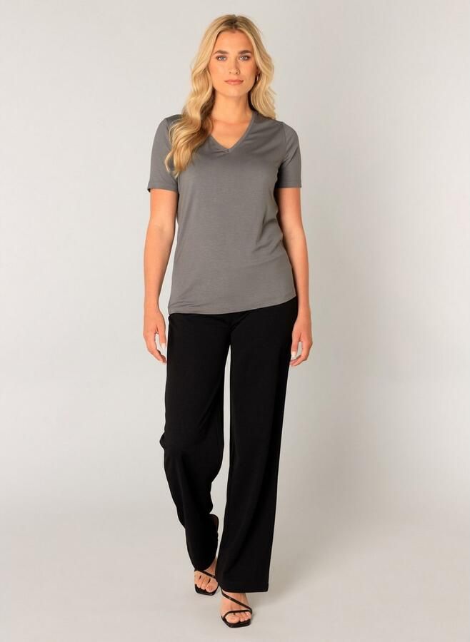 Base Level T-shirt Yanic met v-hals - Foto 6