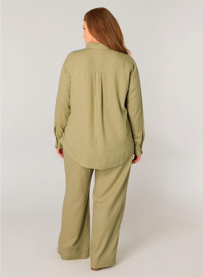 Base Level Curvy Blouse met lange mouwen Yaella met knoopsluiting en van linnen - Foto 4