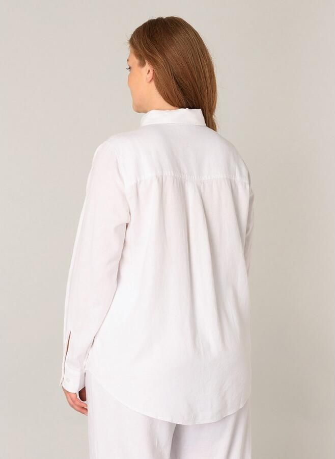 Base Level Curvy Blouse met lange mouwen Yaella met knoopsluiting en van linnen - Foto 6