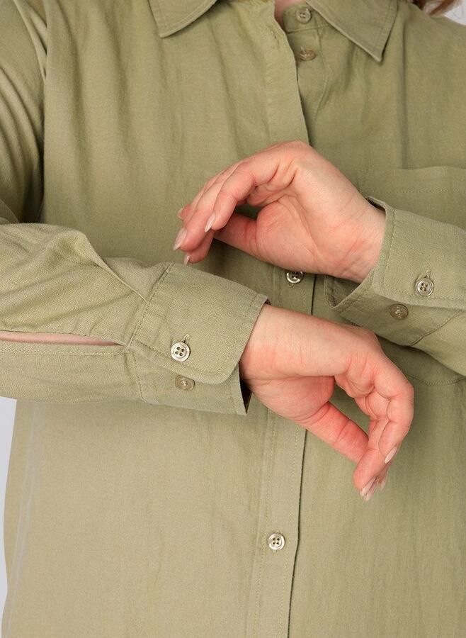 Base Level Curvy Blouse met lange mouwen Yaella met knoopsluiting en van linnen - Foto 9